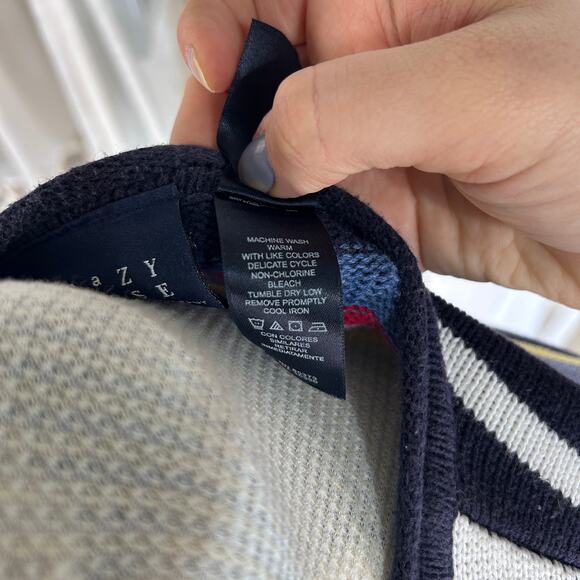 Crazy Horse Women's Size L Blue Striped V Neck Sweater #3374 - Picture 5 of 5